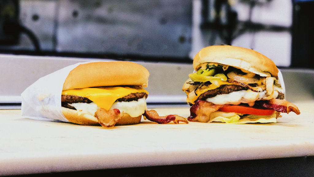 Fosters Freeze | restaurant | 2373 E Whitmore Ave, Ceres, CA 95307, USA | 2095388620 OR +1 209-538-8620