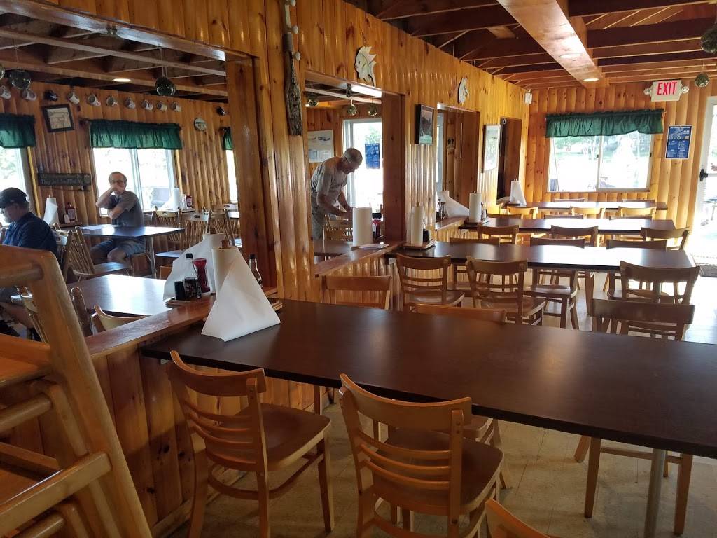 Shaws Fish & Lobster Wharf | restaurant | 129 ME-32 Suite A, New Harbor, ME 04554, USA | 2076772200 OR +1 207-677-2200