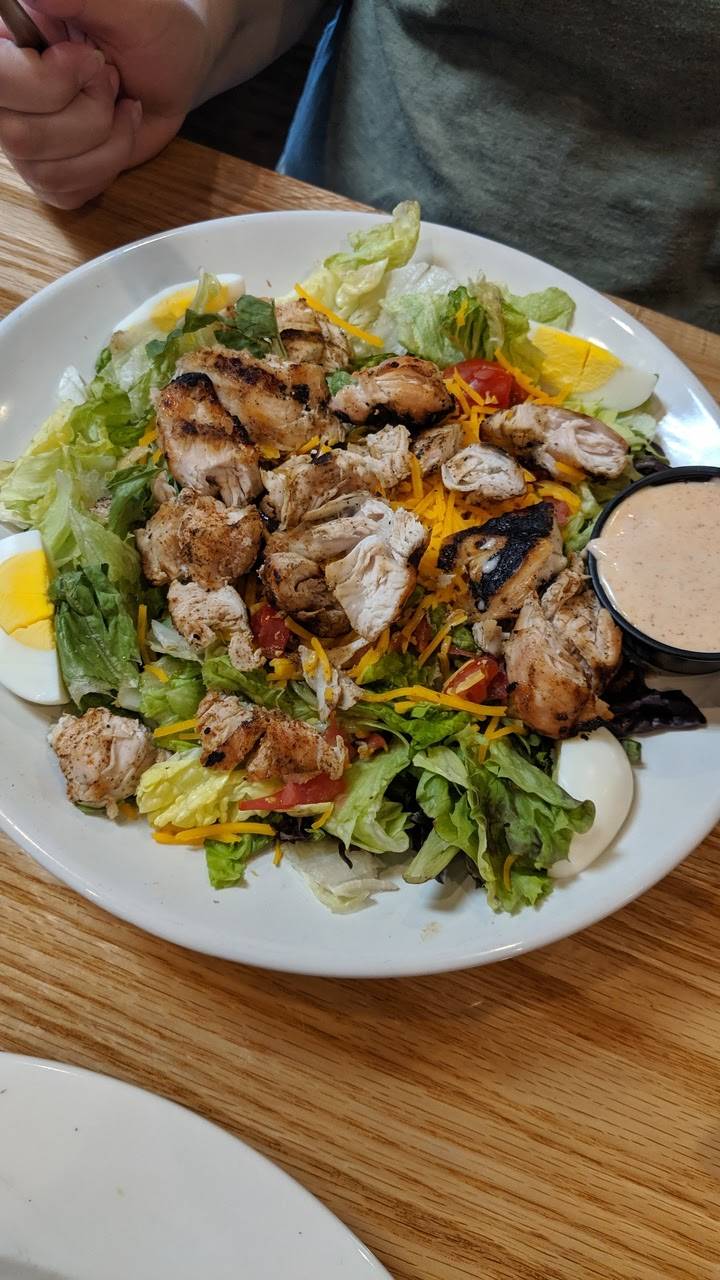 Berds Grill & Bar | restaurant | 500 Wessel Dr, Fairfield, OH 45014, USA | 5138057250 OR +1 513-805-7250