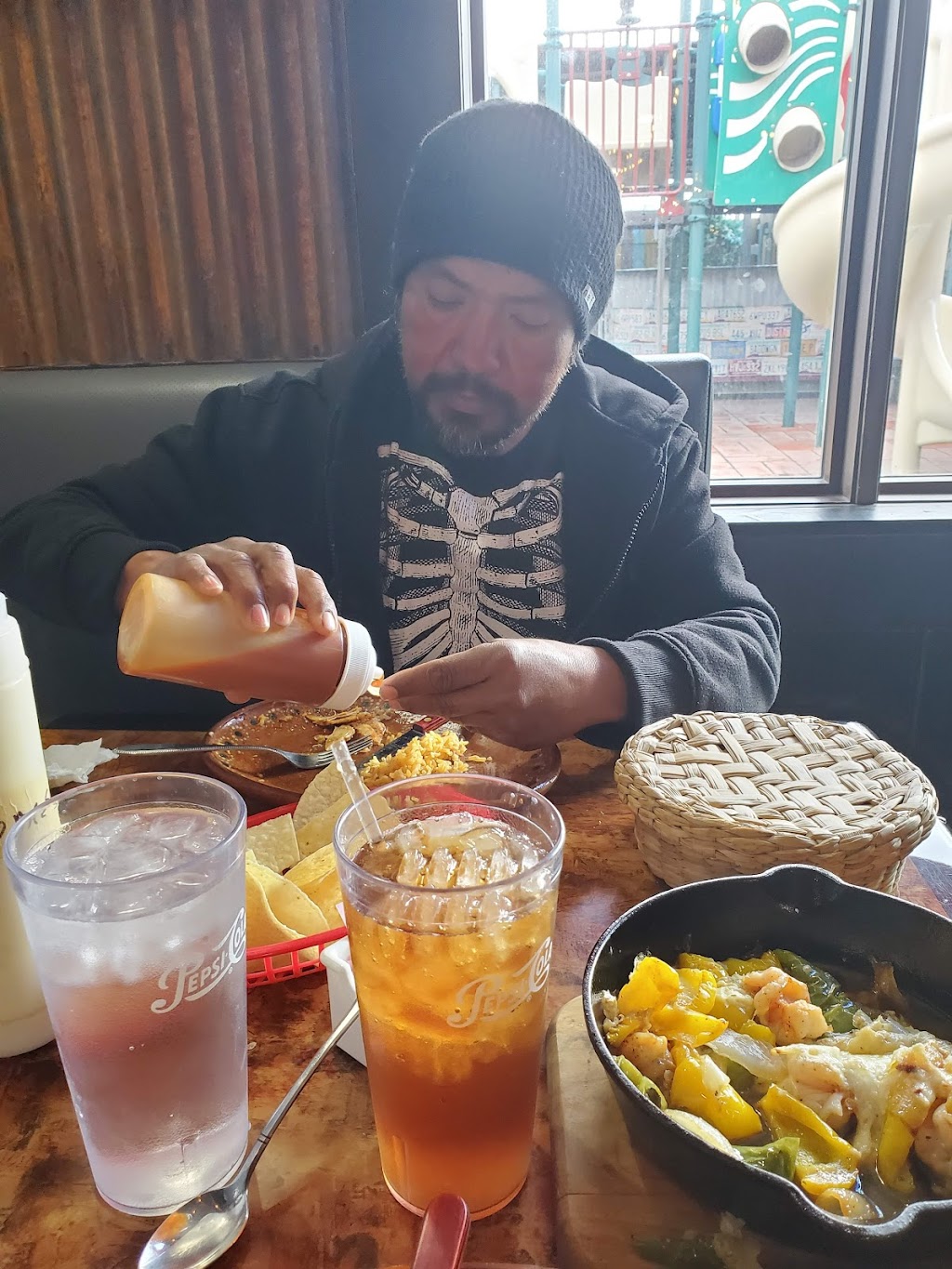 Mineros Restaurant | restaurant | 625 AZ-89A, Cottonwood, AZ 86326, USA | 9282394982 OR +1 928-239-4982