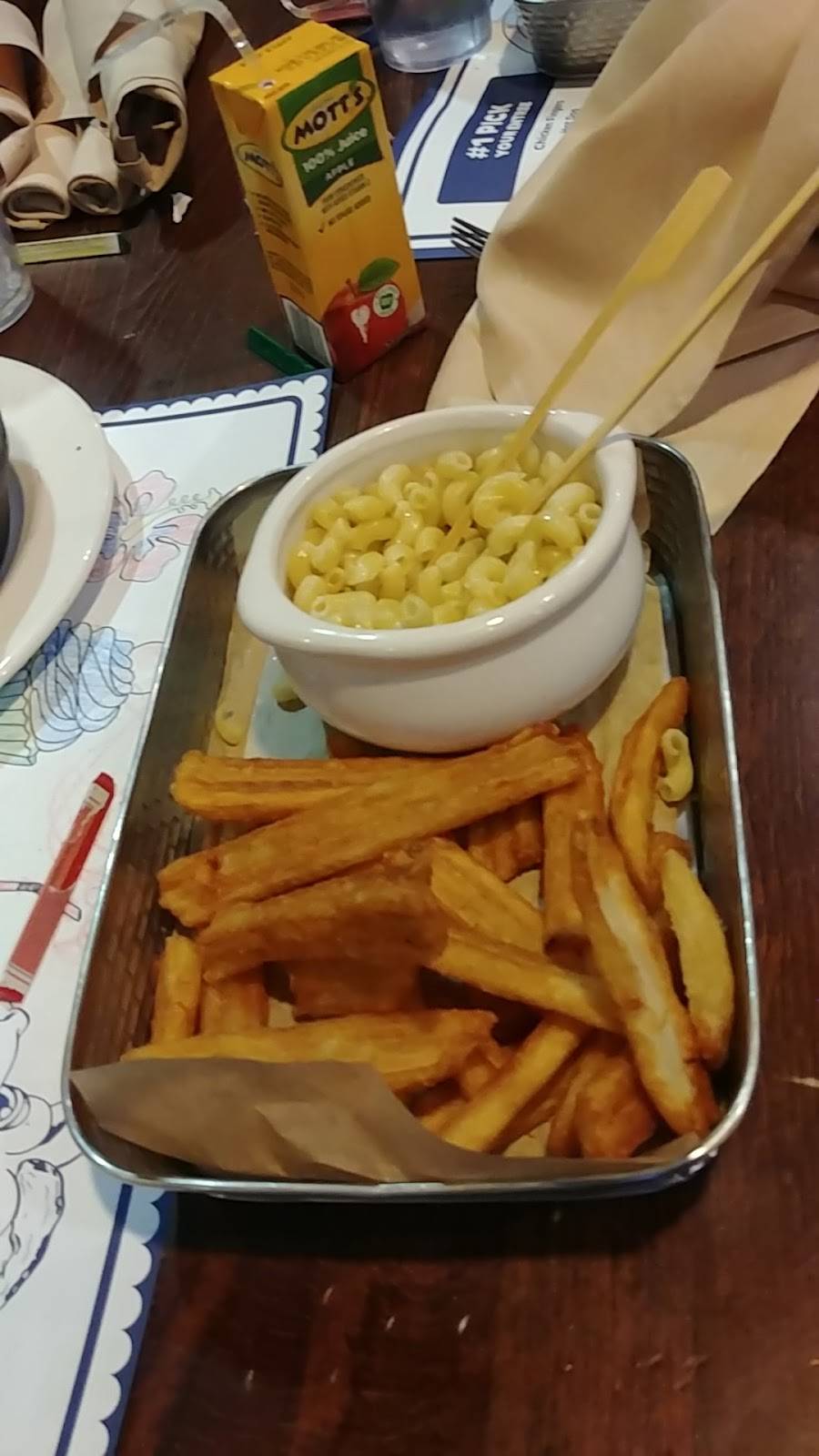 Trails End | restaurant | 193 Resort Dr, Tannersville, PA 18372, USA | 5706291661 OR +1 570-629-1661