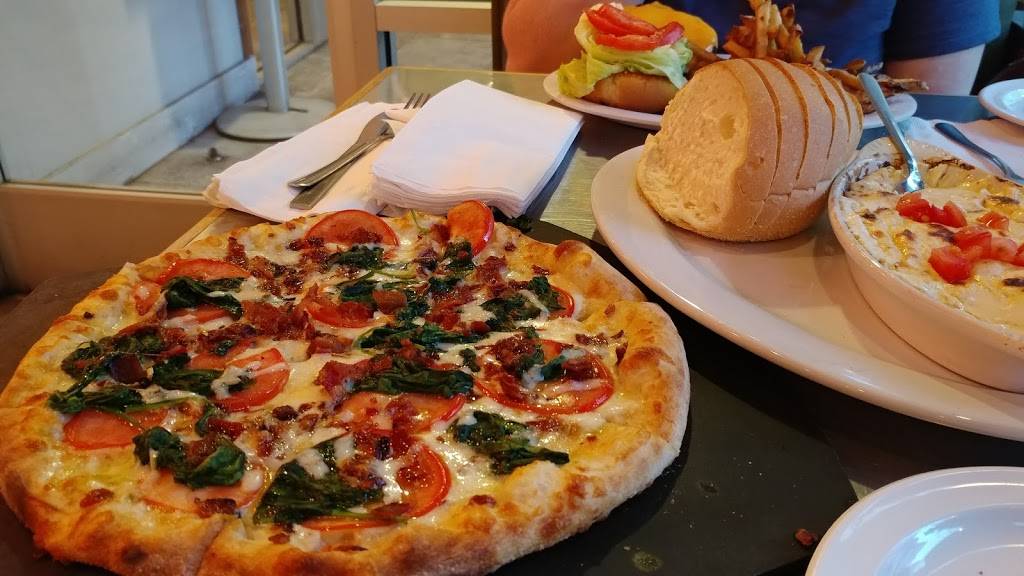 Neo Pizza | restaurant | 220 Harker Pl Suite 145, Annapolis, MD 21401, USA | 4102667771 OR +1 410-266-7771