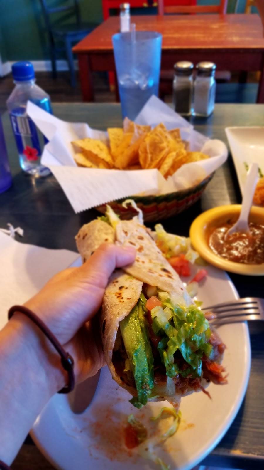 La Cocina de Consuelo | restaurant | 4516 Burnet Rd, Austin, TX 78756, USA | 5125244740 OR +1 512-524-4740