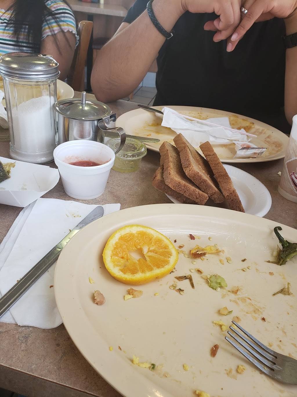 Georges Burgers | restaurant | 17510 E Foothill Blvd, Fontana, CA 92335, USA | 9093553998 OR +1 909-355-3998