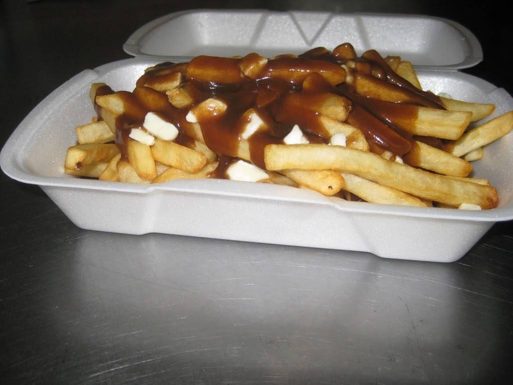 Tiffanys | meal takeaway | 601 Southworth St S, Welland, ON L3B 2A2, Canada | 9057324321 OR +1 905-732-4321