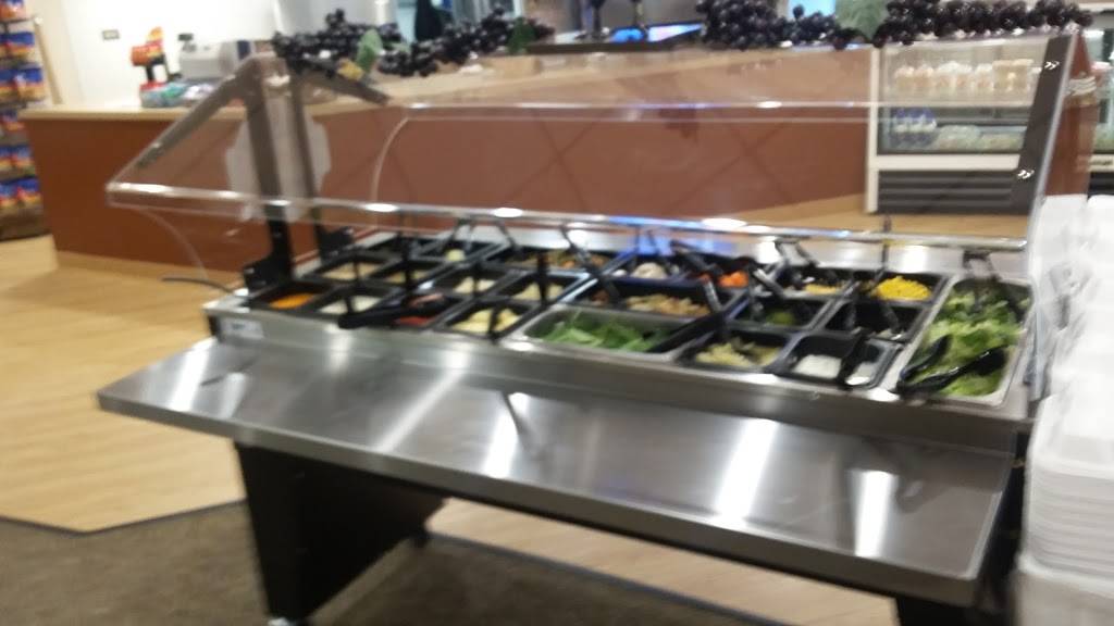 Halsted Street Deli | meal takeaway | 550 Warrenville Rd Ll1, Lisle, IL 60532, USA | 6304341358 OR +1 630-434-1358