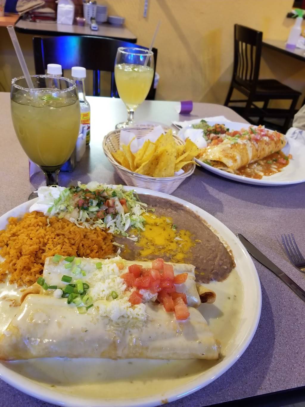 Pancho Villa | restaurant | 1735, 621-625, S Kennedy Ave, Madrid, IA 50156, USA | 5157952027 OR +1 515-795-2027