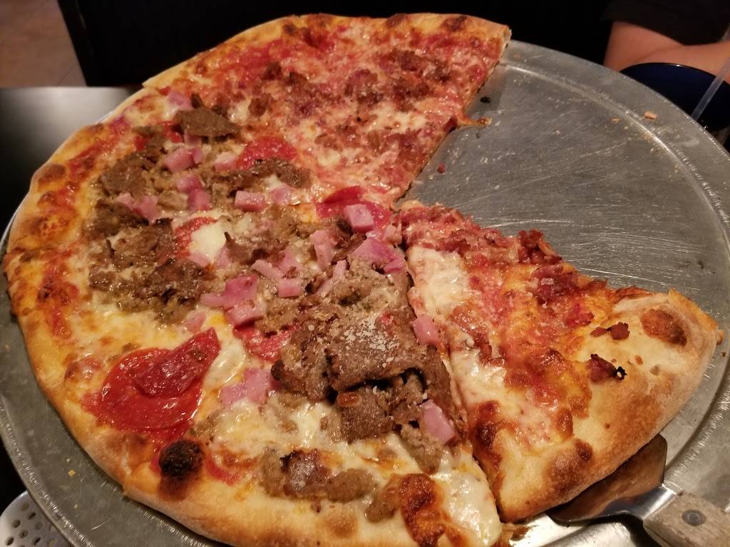 Vettures Pizzeria and Restaurant | restaurant | 36137 E Lake Rd S, Palm Harbor, FL 34685, USA | 7277874858 OR +1 727-787-4858