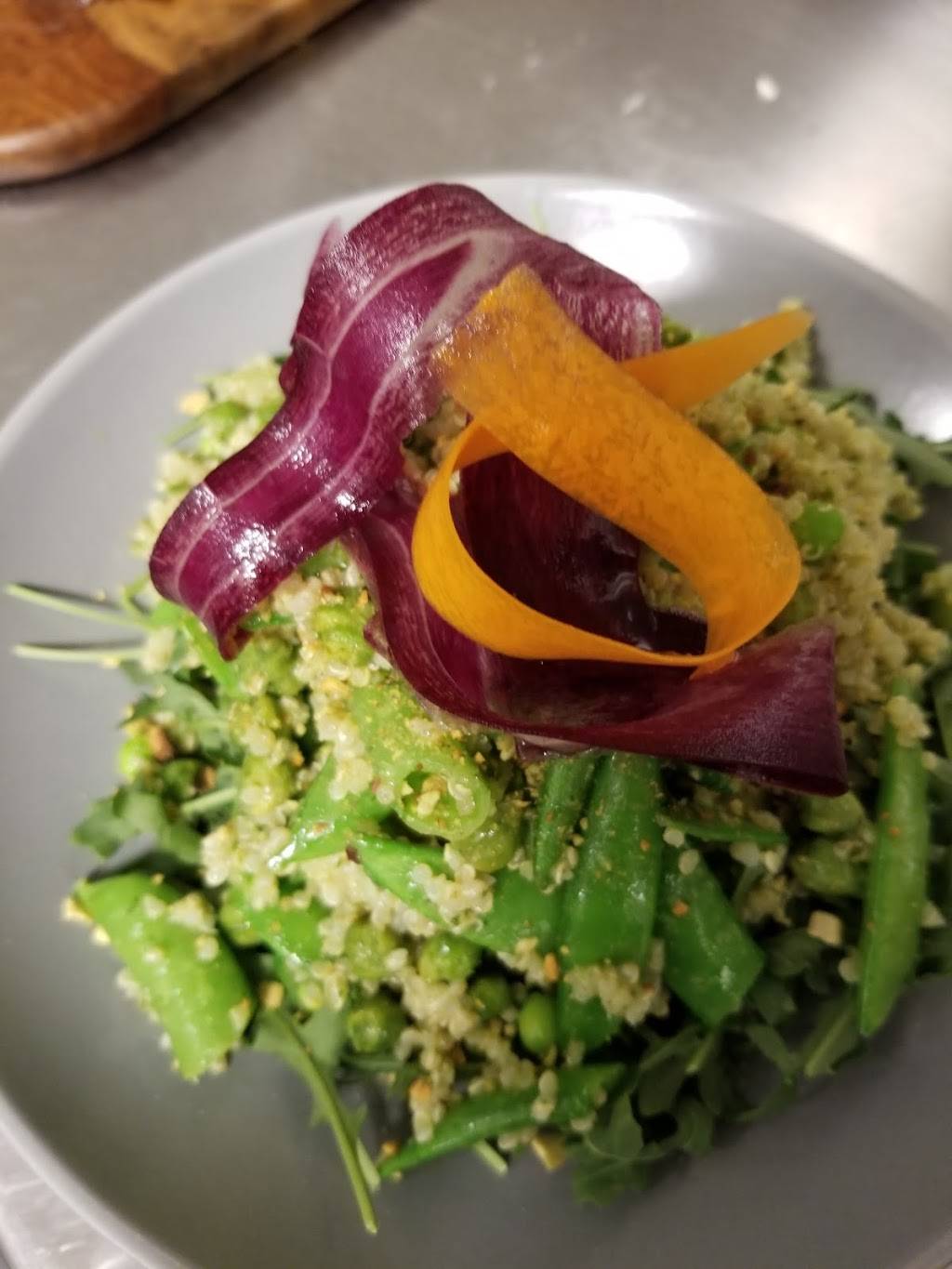 Genesis Kitchen + Drinks | restaurant | 4242 Campus Point Ct, San Diego, CA 92121, USA | 8582307001 OR +1 858-230-7001