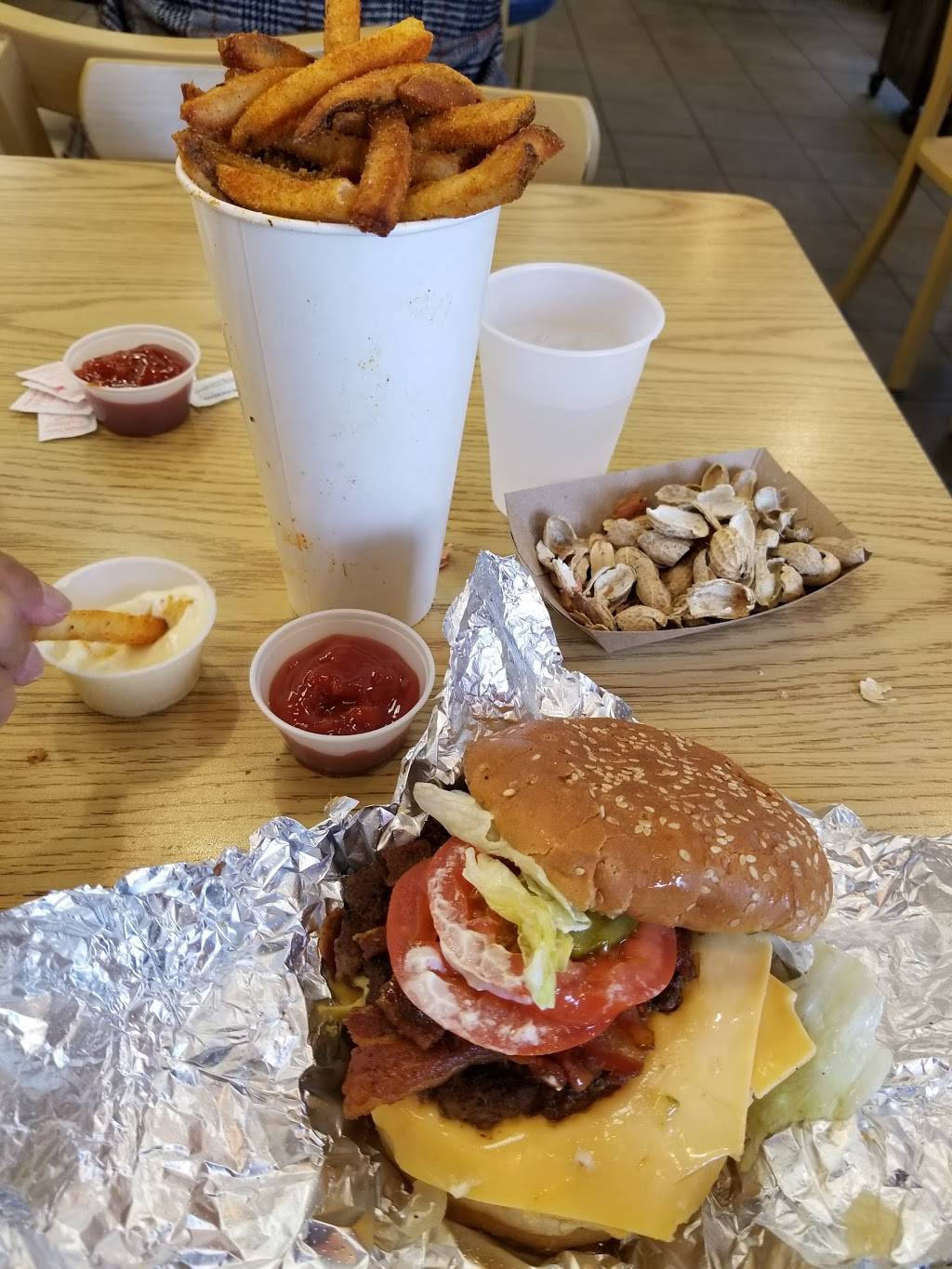 Five Guys | meal takeaway | 2254 S Shore Center, Alameda, CA 94501, USA | 5107691788 OR +1 510-769-1788