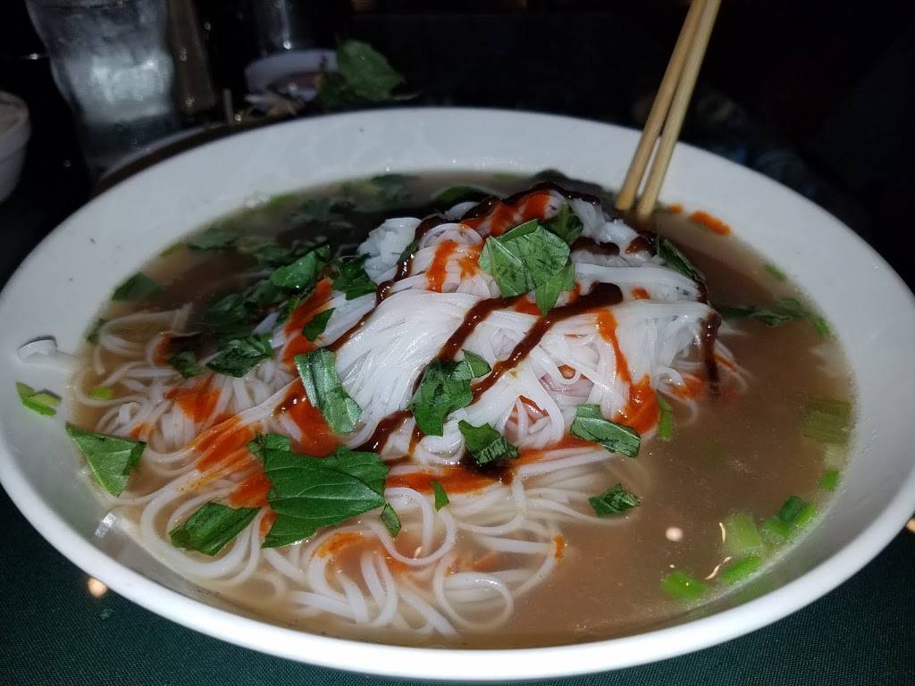 Pho Hoai | restaurant | 8616 4th Ave, Brooklyn, NY 11209, USA | 7187451640 OR +1 718-745-1640