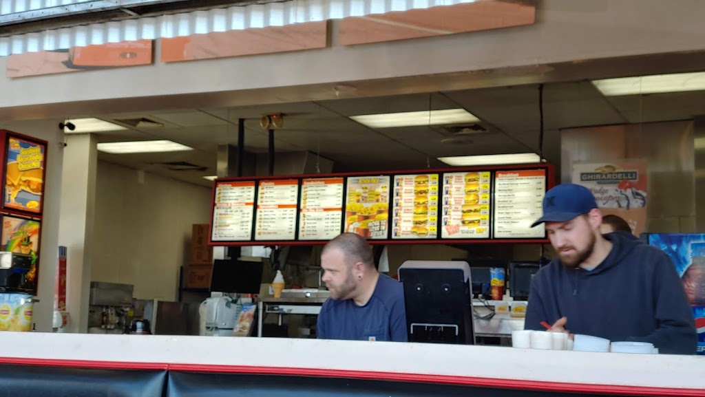 Zips Drive In | restaurant | 5901 E Trent Ave, Spokane Valley, WA 99212, USA | 5095345899 OR +1 509-534-5899