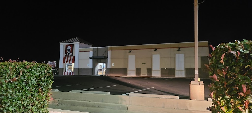 KFC | restaurant | 7860 E. Highway 69, Prescott Valley, AZ 86314, USA | 9287728678 OR +1 928-772-8678