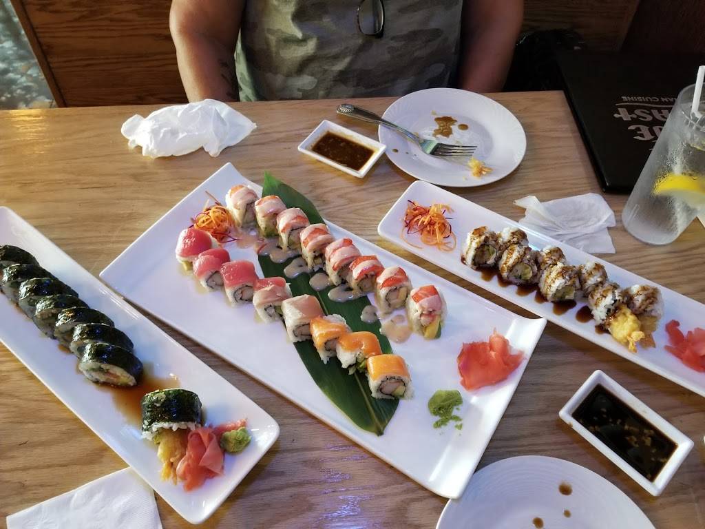 Blue Coast Asian Cuisine | restaurant | 8298 Champions Gate Blvd, Davenport, FL 33896, USA | 4074792023 OR +1 407-479-2023