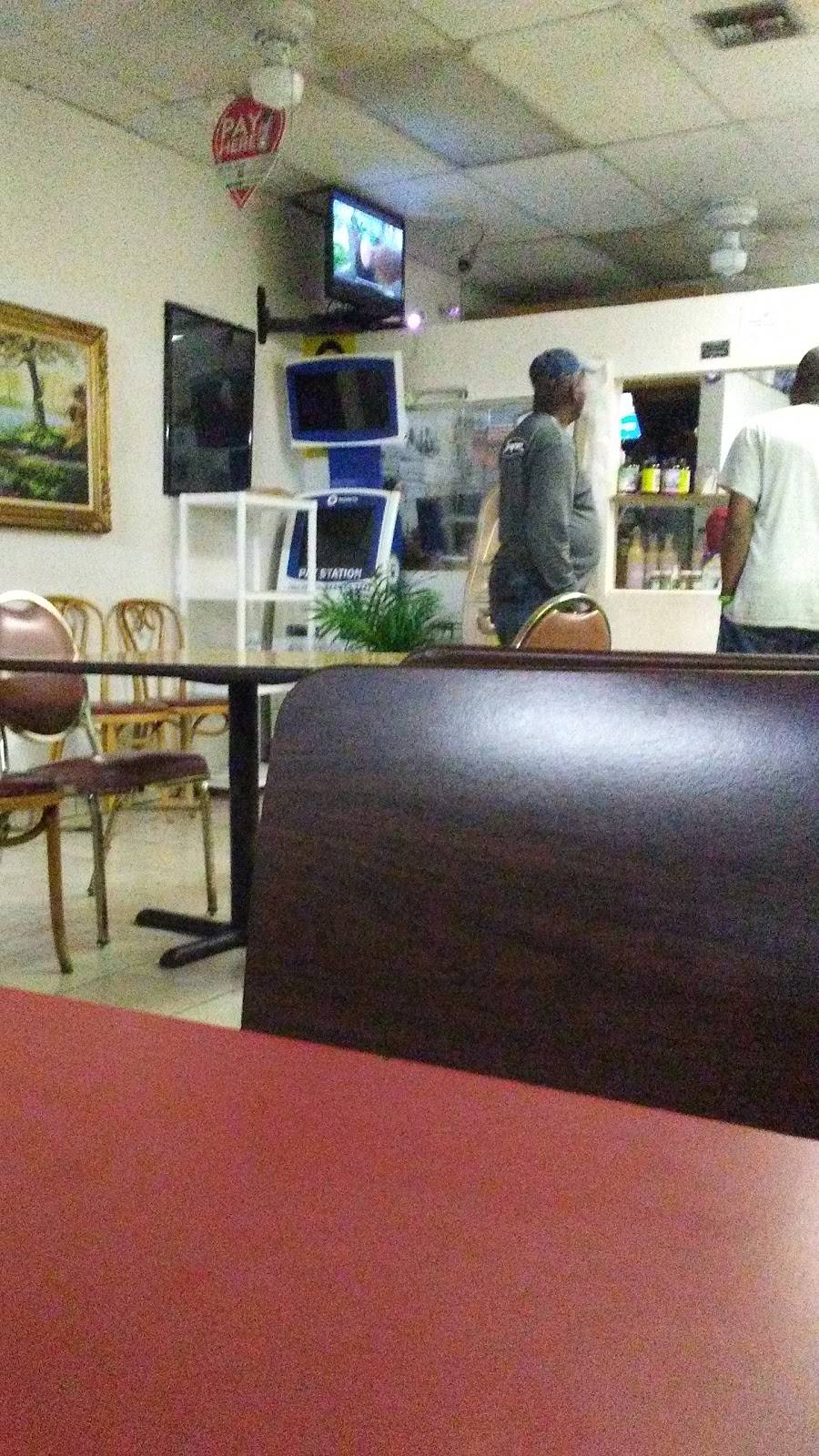 Beauvais Caribbean Restaurant | restaurant | 6150 S Congress Ave, Lantana, FL 33462, USA | 5616425334 OR +1 561-642-5334