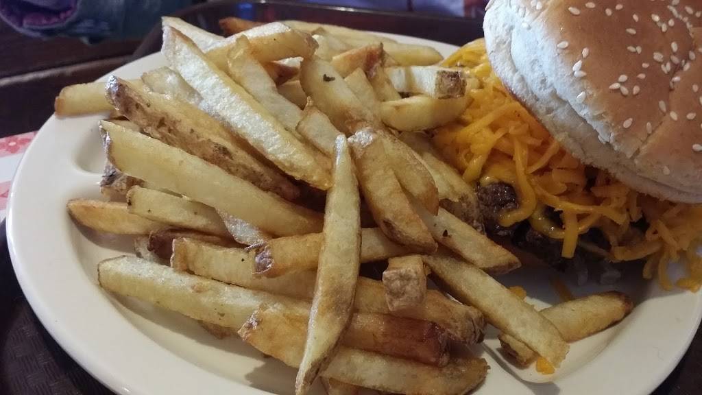 Denton County Independent Hamburger | restaurant | 715 Sunset St, Denton, TX 76201, USA | 9403823037 OR +1 940-382-3037