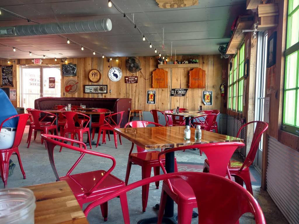 Smokin Thighs | restaurant | 611 Wedgewood Ave, Nashville, TN 37203, USA | 6156012582 OR +1 615-601-2582