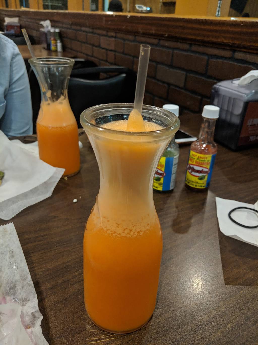 La Pupusa Loca | restaurant | 309 S Sterling Blvd, Sterling, VA 20164, USA | 7034210801 OR +1 703-421-0801