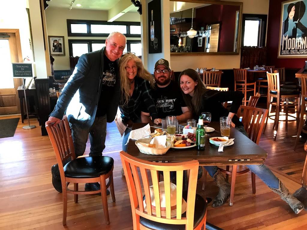 Dancing Cat Saloon | restaurant | 2037 NY-17B, Bethel, NY 12720, USA | 8455833141 OR +1 845-583-3141