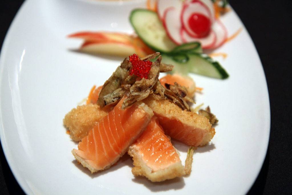 Restaurant Sogou - Resto-Bar Asiatique et Sushi | restaurant | 3200 Boulevard Curé-Labelle, Laval, QC H7P 0H9, Canada | 4509341334 OR +1 450-934-1334