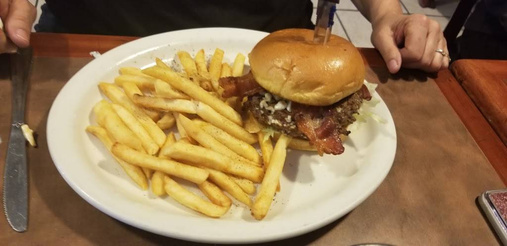 Dorrys Diner | restaurant | 17136 Van Buren Boulevard, Riverside, CA 92504, USA | 9517800388 OR +1 951-780-0388