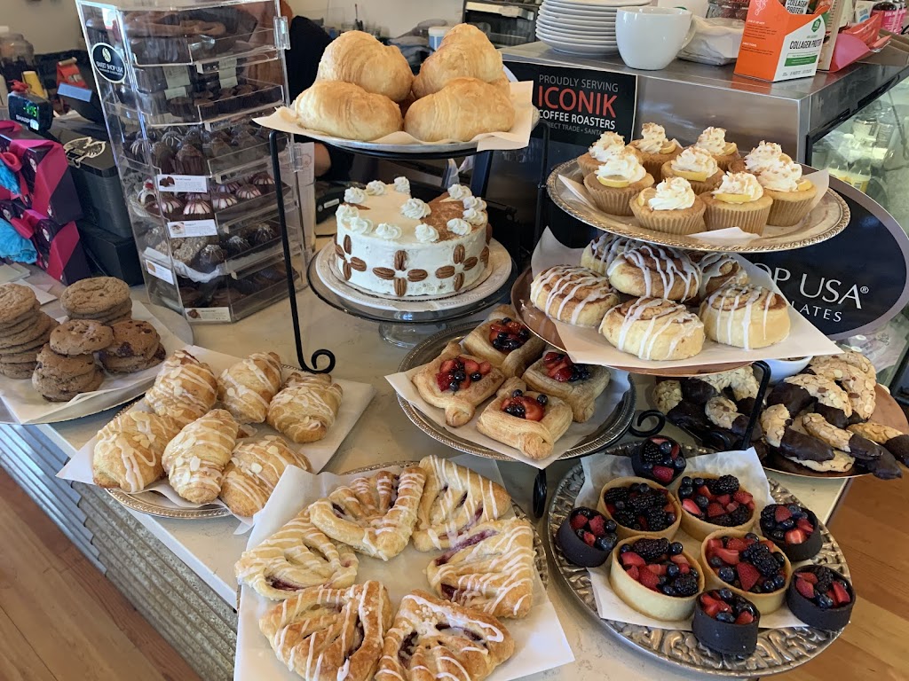 Sol Food Cafe | restaurant | 591 Hondo Seco Rd, Arroyo Seco, NM 87514, USA | 5757765765 OR +1 575-776-5765