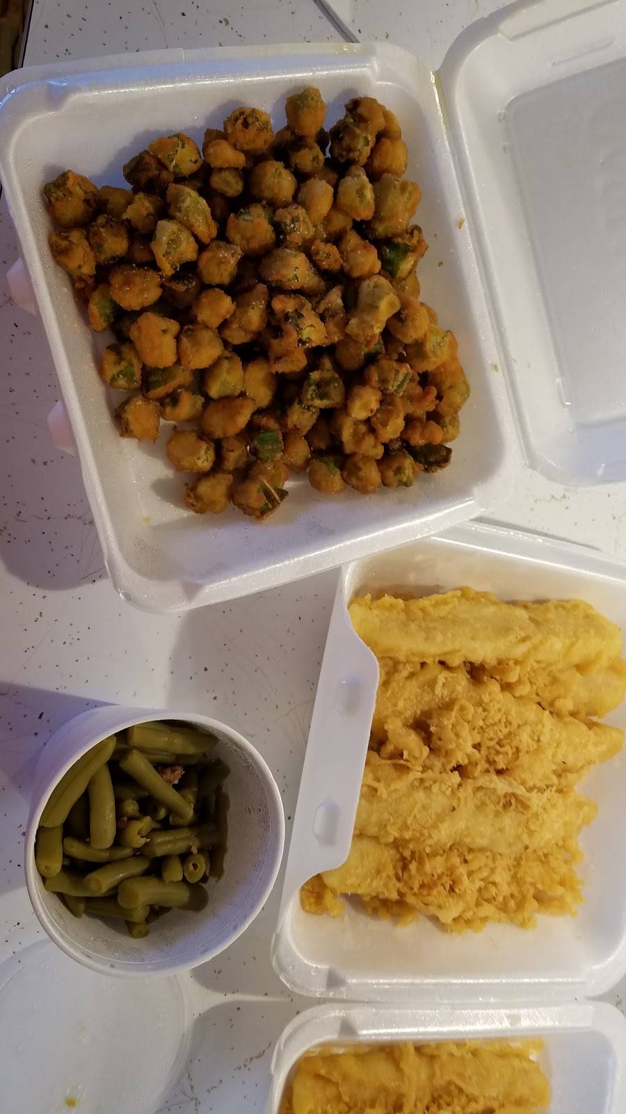 Captain Ds | restaurant | 1321 S Noland Rd, Independence, MO 64055, USA | 8162526288 OR +1 816-252-6288