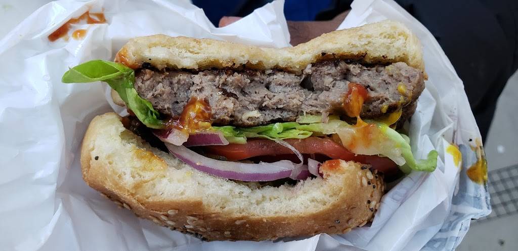 Hero Certified Burgers | restaurant | 1800 Sheppard Ave E, North York, ON M2J 5A7, Canada | 6477088375 OR +1 647-708-8375