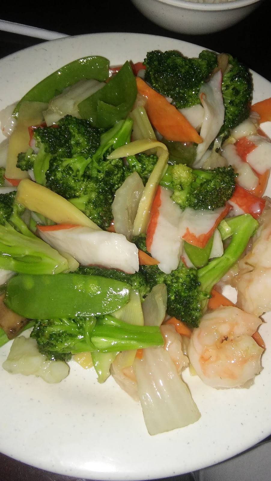 Happy House | restaurant | 202 E Silknitter St #9426, Rose Hill, KS 67133, USA | 3167767888 OR +1 316-776-7888