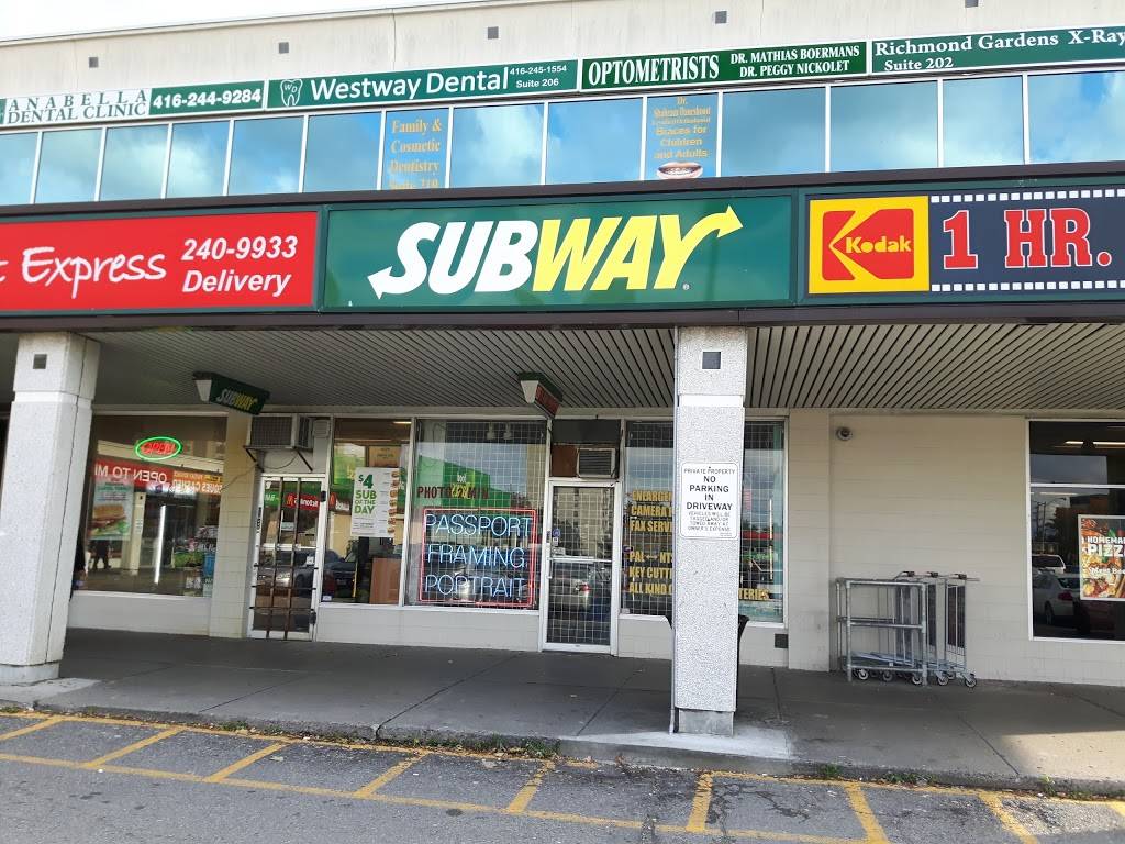 Subway | restaurant | 1735 Kipling Ave, Etobicoke, ON M9R 2Y8, Canada | 6473434538 OR +1 647-343-4538