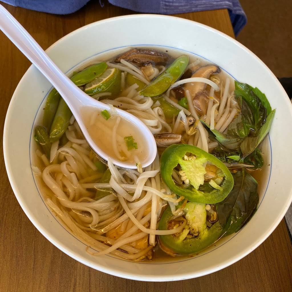 Vu Noodles | restaurant | 111 E Water St, Charlottesville, VA 22902, USA | 4344651267 OR +1 434-465-1267