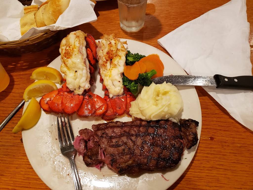 Barnacle Bills Seafood | restaurant | 5050 N Tamiami Trail, Sarasota, FL 34234, USA | 9413557700 OR +1 941-355-7700