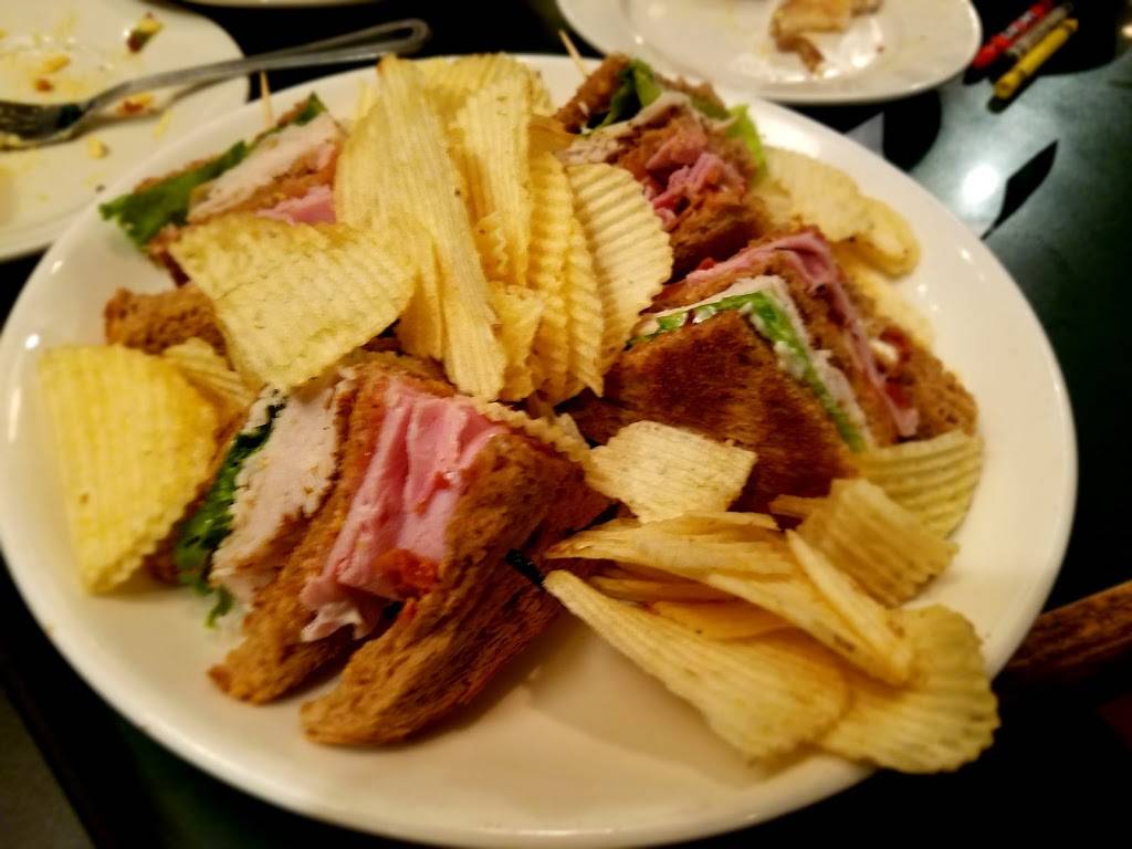 Stained Glass Pub - Elkridge | restaurant | 6751 Dorsey Rd, Elkridge, MD 21075, USA | 4107964345 OR +1 410-796-4345