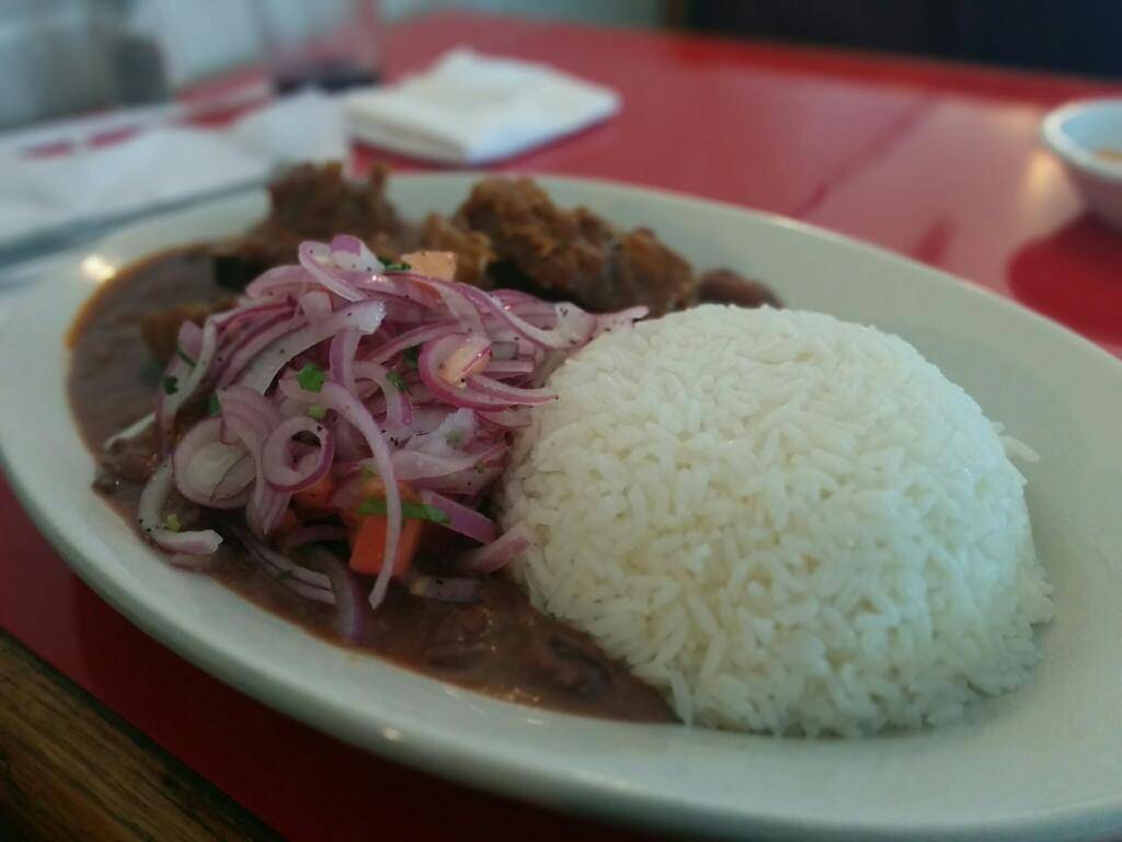 La Peruanita Restaurant | restaurant | 16630 NE 2nd Ave, Miami, FL 33162, USA | 7865659530 OR +1 786-565-9530