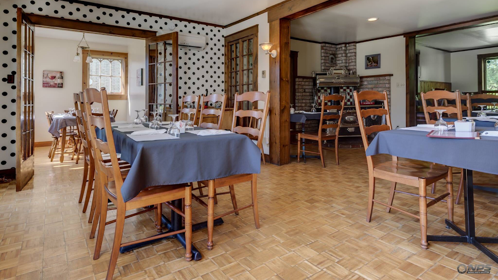 Restaurant Amijo Inc | restaurant | 189 Avenue Centrale N, Stratford, QC G0Y 1P0, Canada | 4184431212 OR +1 418-443-1212