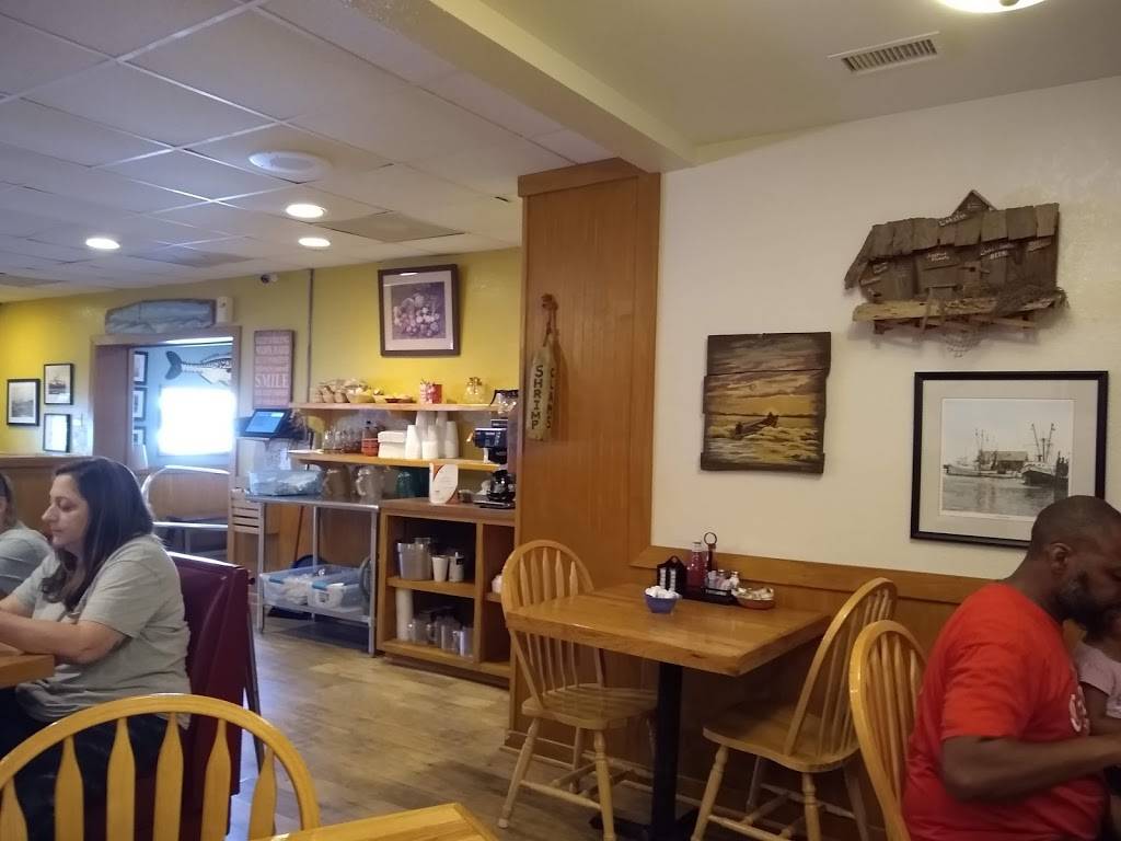 Darrells Restaurant | restaurant | 521 US-64, Manteo, NC 27954, USA | 2524735366 OR +1 252-473-5366