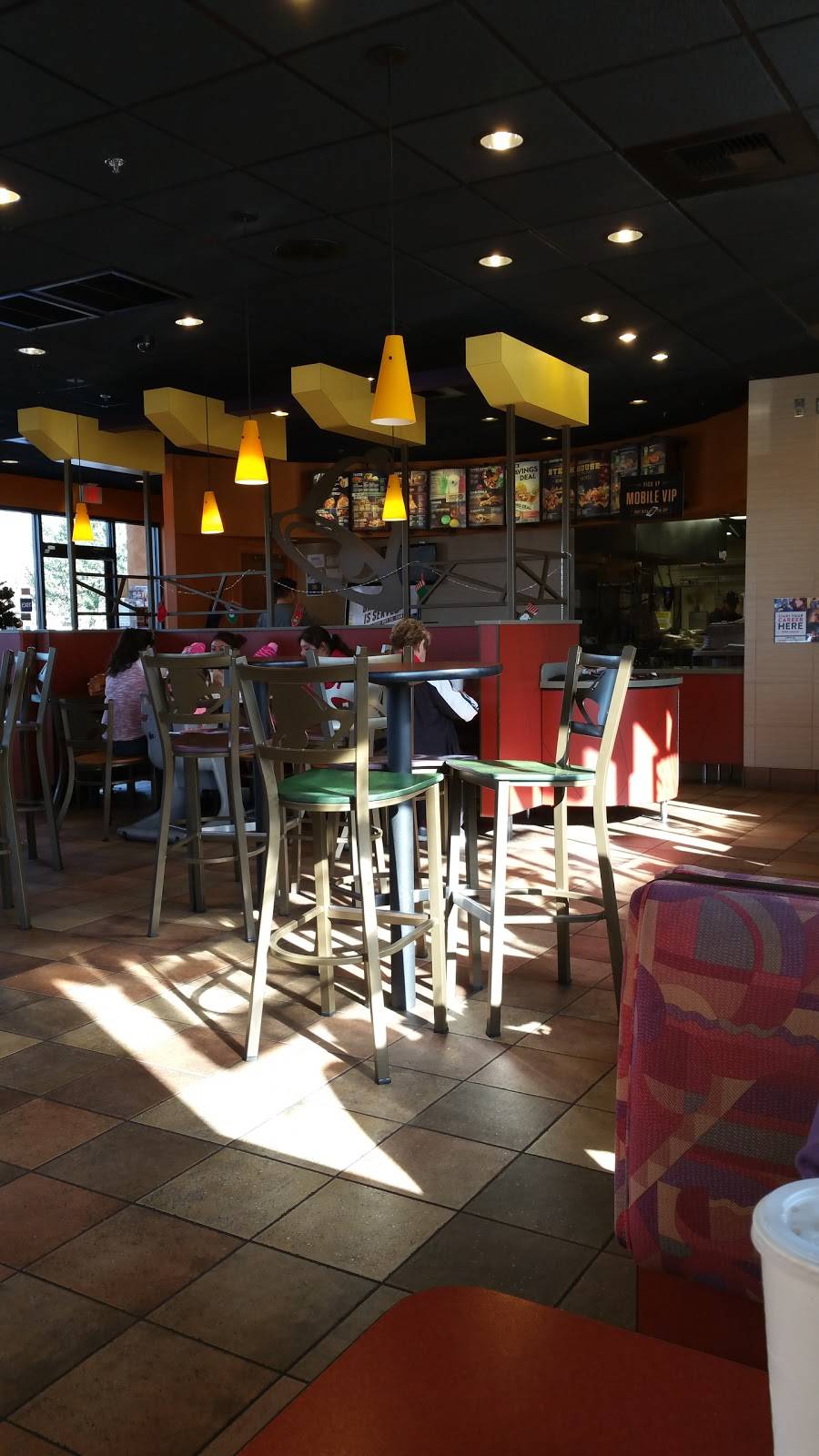 Taco Bell | meal takeaway | 1069 C St, Galt, CA 95632, USA | 2097459790 OR +1 209-745-9790