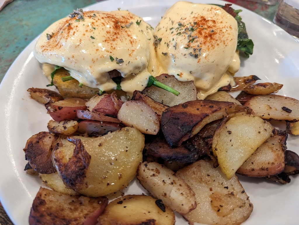 Roots Cafe | cafe | 3474 S 2300 E, Millcreek, UT 84109, USA | 8012776499 OR +1 801-277-6499