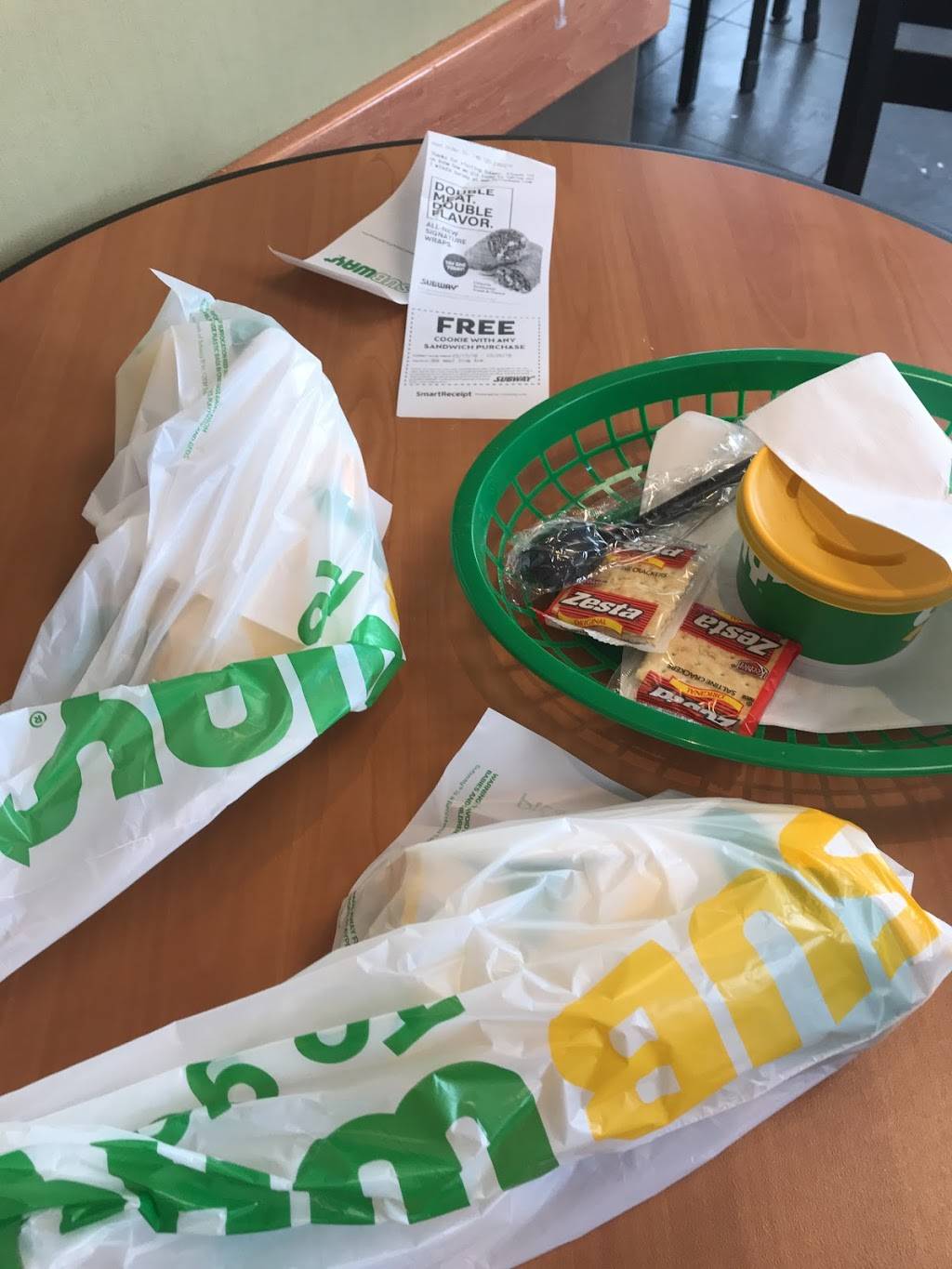 Subway | restaurant | 366 West Side Ave, Jersey City, NJ 07305, USA | 5512224662 OR +1 551-222-4662