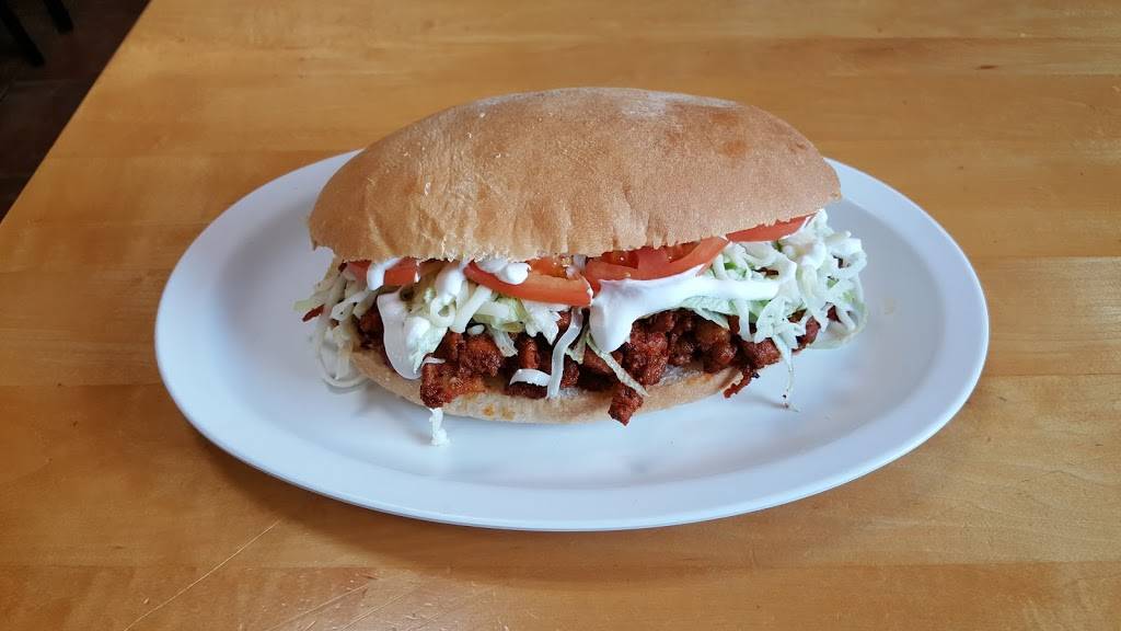 Gomez Tacos & Pizza on Hoffman | restaurant | 922 Hoffman St, Hammond, IN 46327, USA | 2199371561 OR +1 219-937-1561