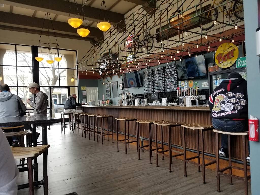 Rustwater Kitchen & Taproom | restaurant | 800 Texas St, Fairfield, CA 94533, USA | 7077593409 OR +1 707-759-3409