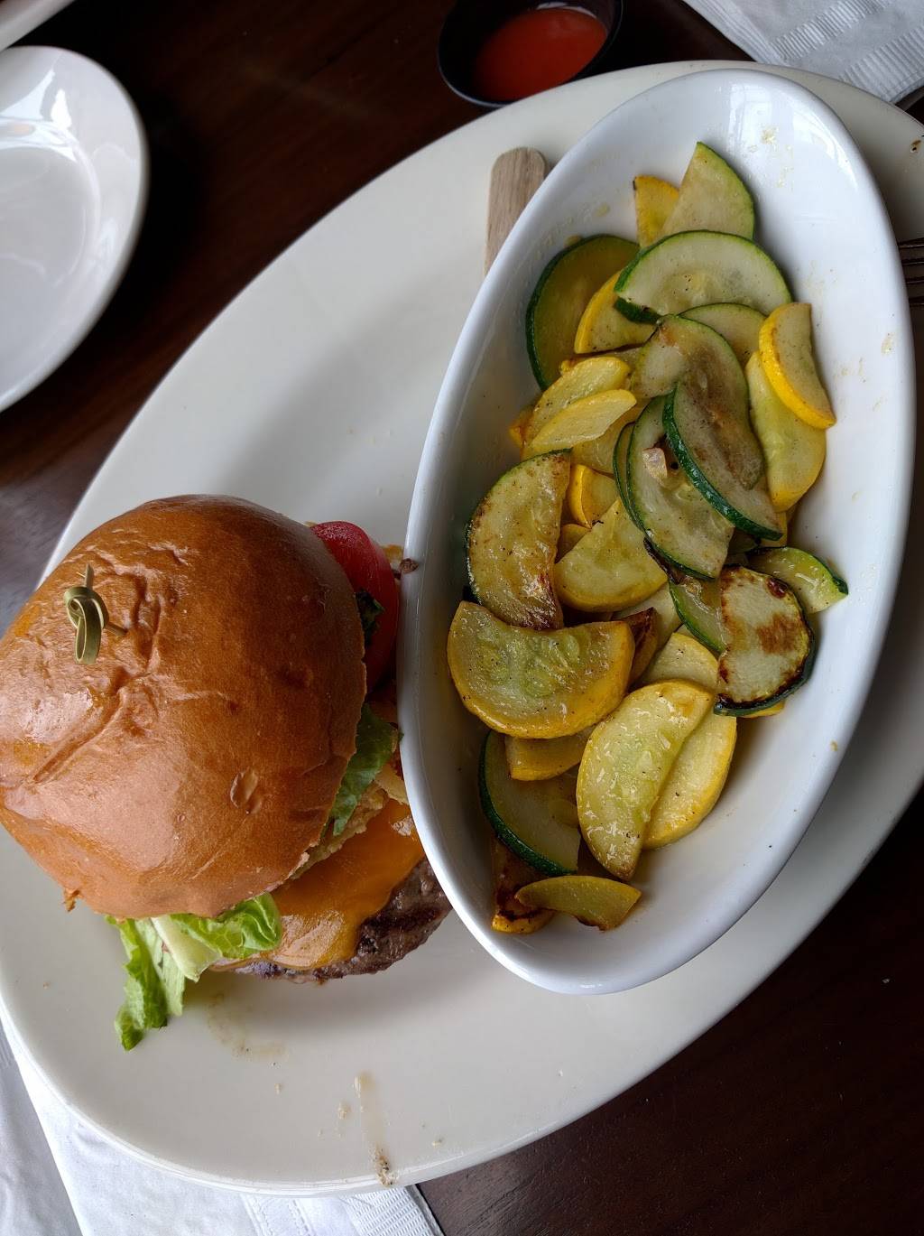 The Pour House [North Wales] | restaurant | 29 Airport Square, North Wales, PA 19454, USA | 2676454000 OR +1 267-645-4000