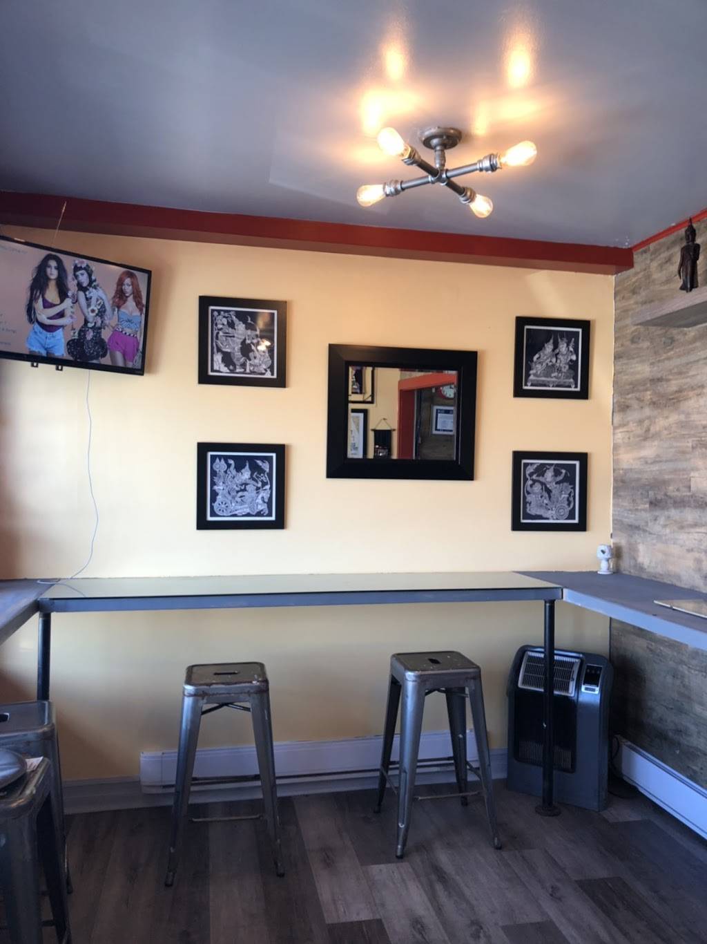 Chili Thai Takeout | restaurant | 3018 St Joseph Blvd, Orléans, ON K1E 1E2, Canada | 6134247700 OR +1 613-424-7700