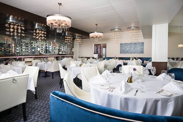 Left Bank Restaurant | restaurant | 183 Gore Creek Dr, Vail, CO 81657, USA | 9704763696 OR +1 970-476-3696