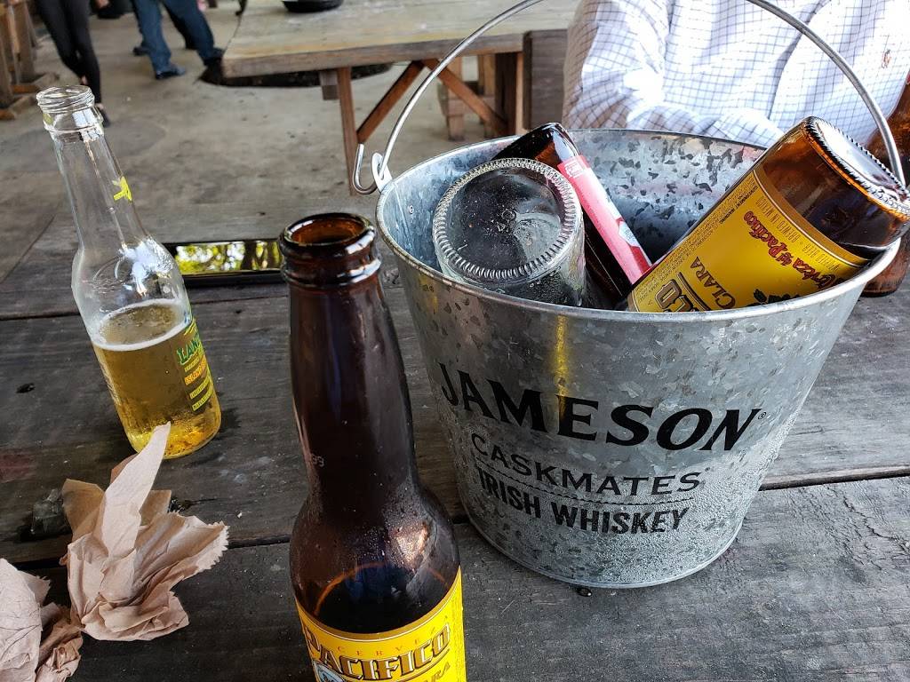 I-10 Icehouse | restaurant | 9518 Console Dr, San Antonio, TX 78229, USA | 2106145200 OR +1 210-614-5200