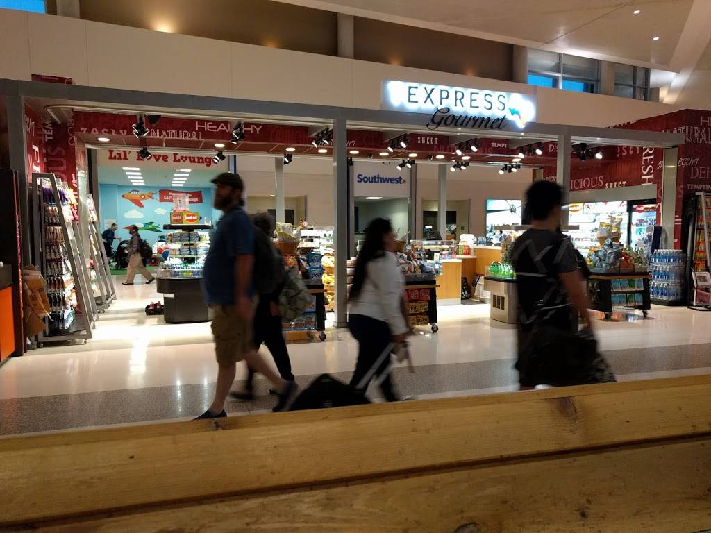 Texpress Gourmet | restaurant | 8008 Herb Kelleher Way, Dallas, TX 75235, USA | 2143532976 OR +1 214-353-2976