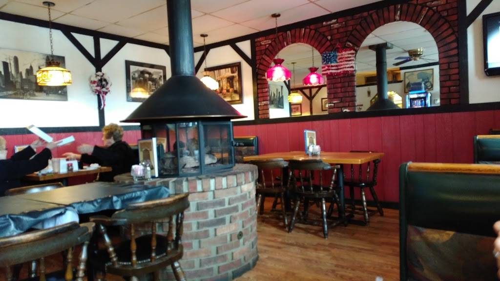 Angies Pizza | restaurant | 6932 Hillside Rd, Independence, OH 44131, USA | 2165248100 OR +1 216-524-8100