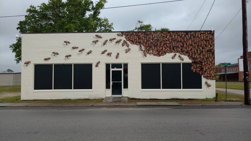 Boxcar Barnetts | restaurant | 104 E Thomas St, Lake City, SC 29560, USA | 8433747888 OR +1 843-374-7888