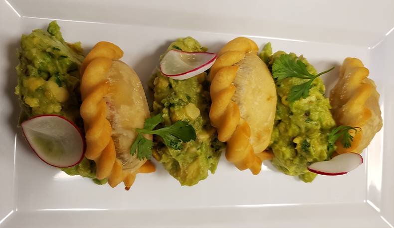 Los Tacos | restaurant | 2462 Nostrand Ave, Brooklyn, NY 11210, USA | 3473743998 OR +1 347-374-3998