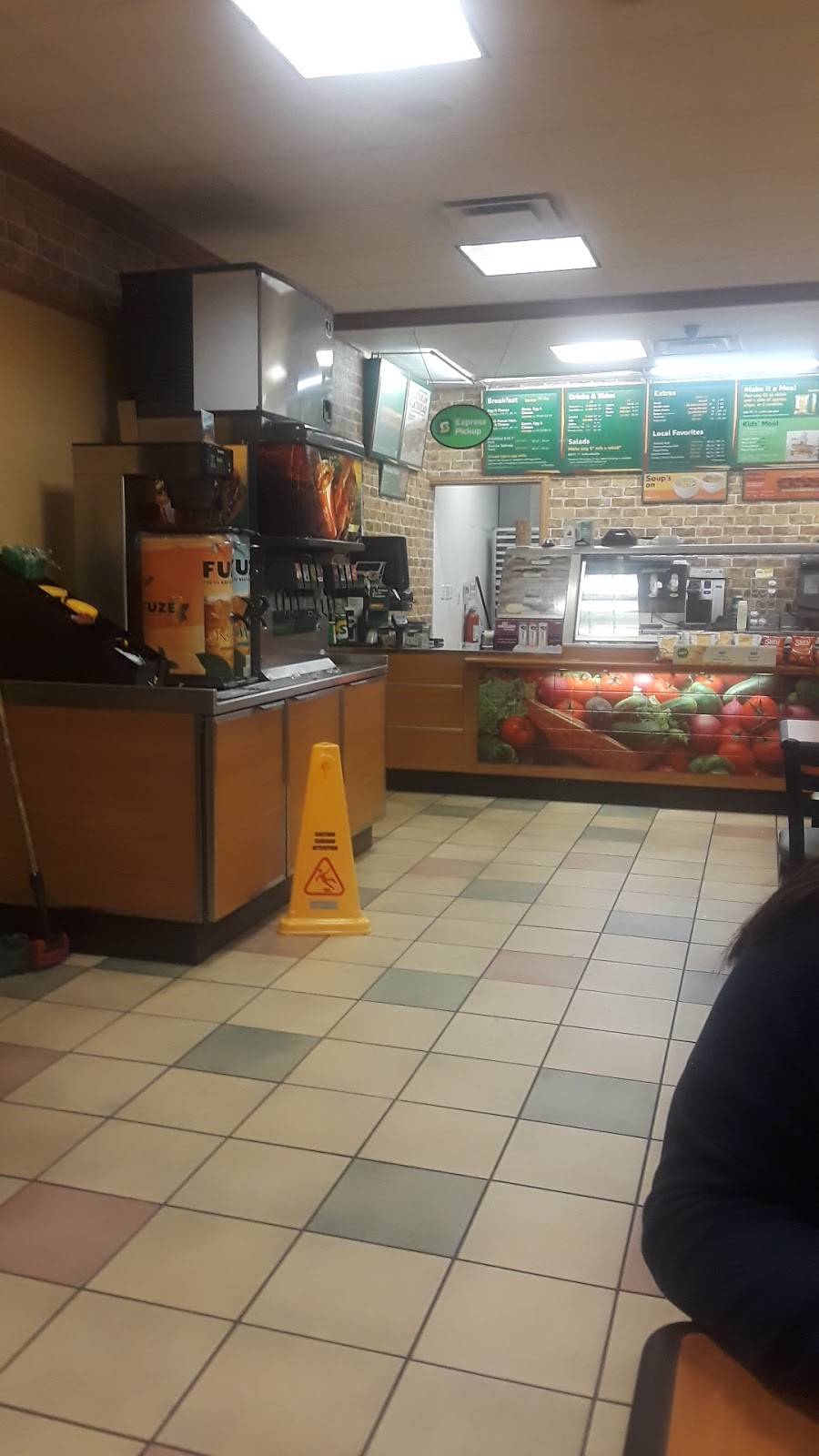 Subway | restaurant | 405 S 8th St, Rogers, AR 72756, USA | 4796338834 OR +1 479-633-8834